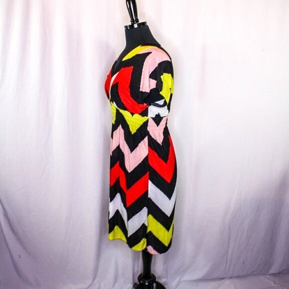 Romantic Sini Dress Chevron Stripe Print V Neck Size M - Picture 2 of 3